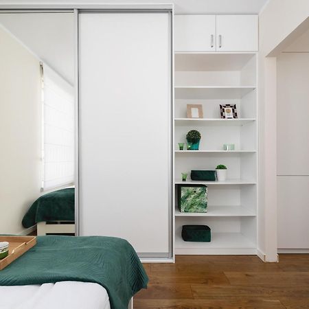 Przytulny Apartament Na Wroclawskiej Z Parkingiem W Krakowie By Noclegi Renters 外观 照片